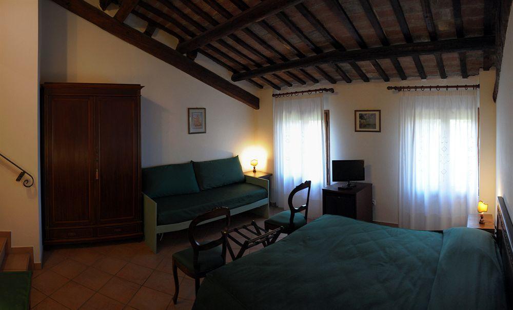 Agriturismo-r&b Corte Dei Gioghi Bauernhof *