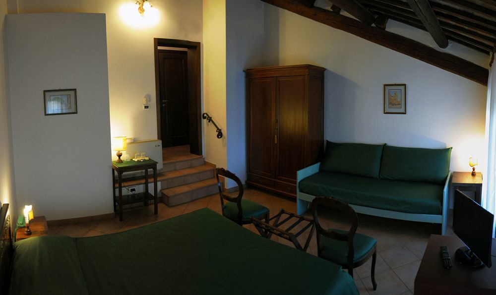 Agriturismo-r&b Corte Dei Gioghi Bauernhof